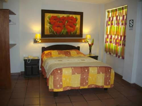 Hospedaje Dimar Inn Lima Exterior photo